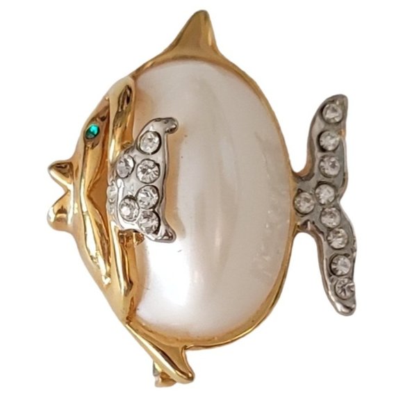 Gold Tone Faux Blister Pearl High Dome Clear Rhinestone Fish Brooch Pin E132 - Picture 1 of 12